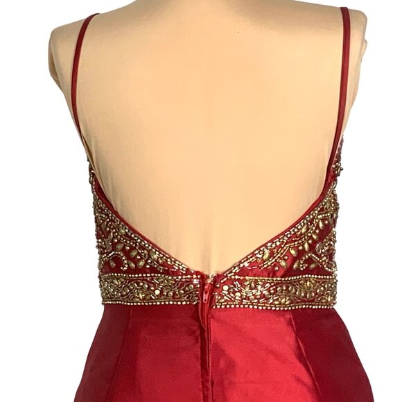Elegant Beaded Red Satin Mermaid Larissa Gown Spaghetti Straps Flared Hem Size 6 - Picture 7 of 15